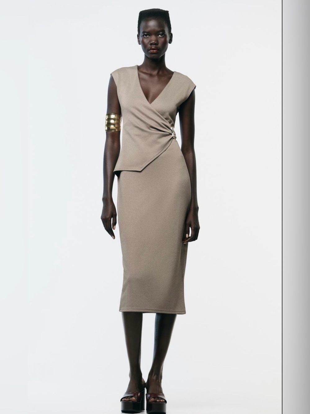 Zara dress - Picture 3 of 5